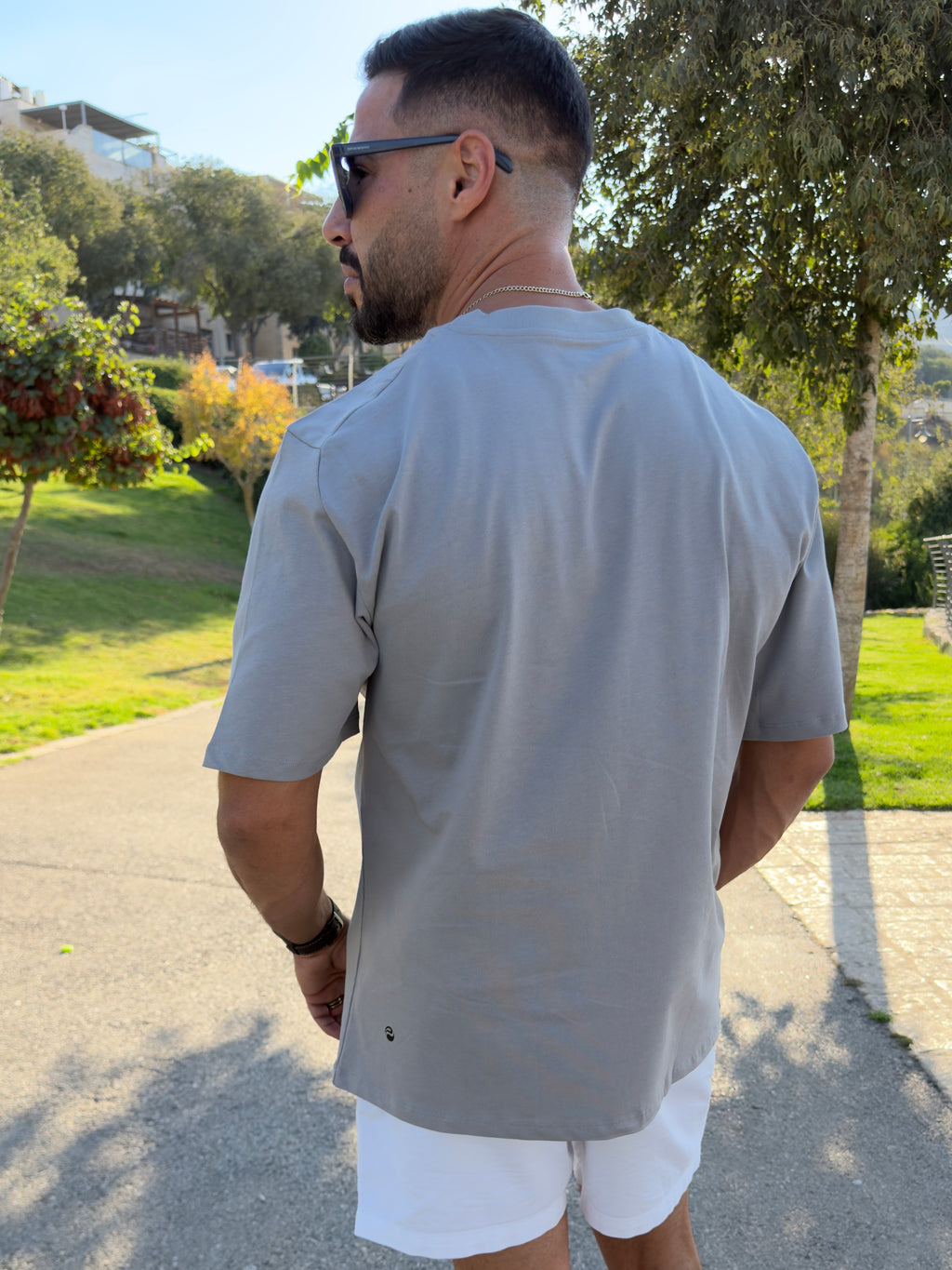 Ease Signature Tee